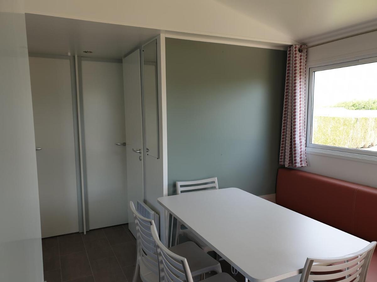 Le Clos Tranquille Hotel Gonneville-en-Auge Eksteriør billede
