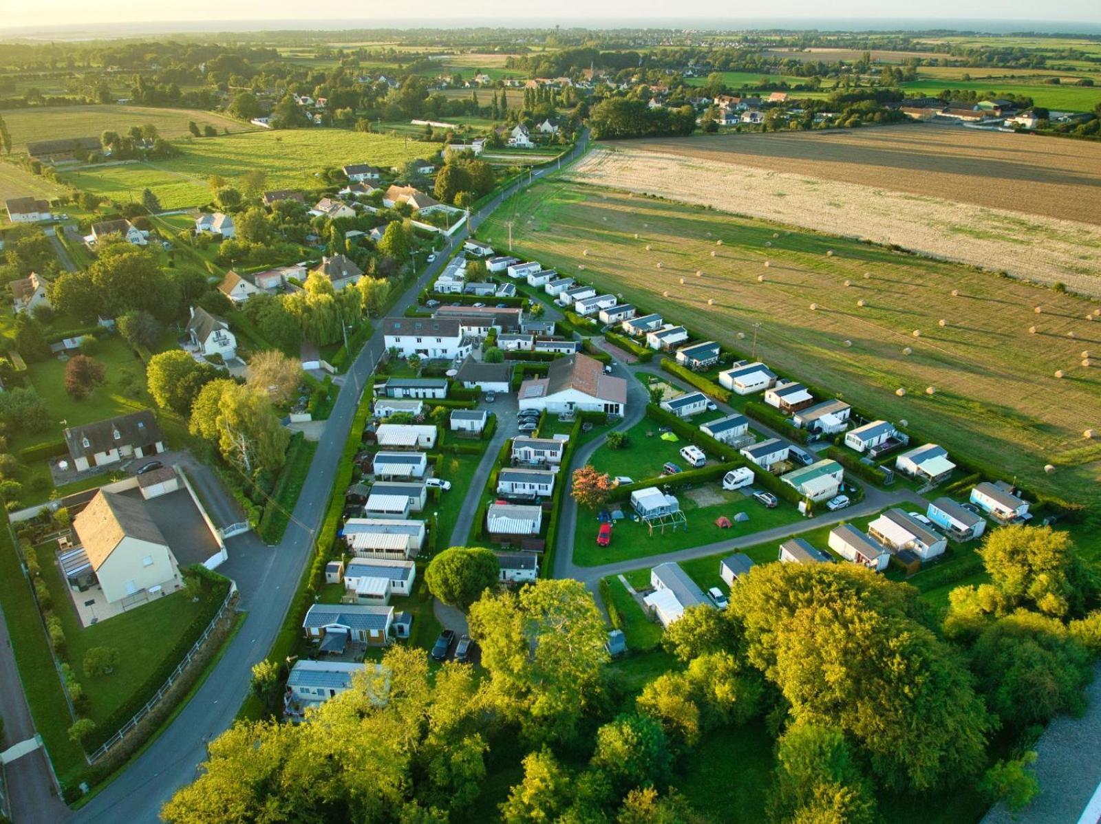Le Clos Tranquille Hotel Gonneville-en-Auge Eksteriør billede